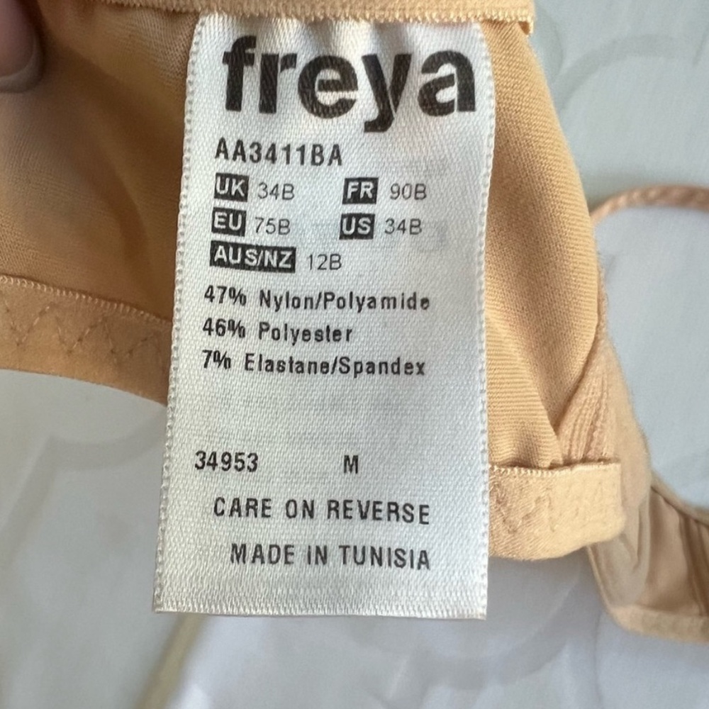 NWT FREYA Retro Underwire Padded Plunge Bra Bare Nude Smooth Molded Cups | 34B - Picture 7 of 8